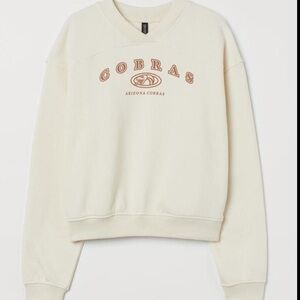 Cropped V Neck Crewneck